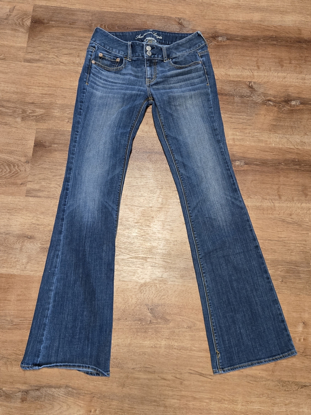 American Eagle Outfitters Artist Dark Blue Flare Jeans Size 4 Long